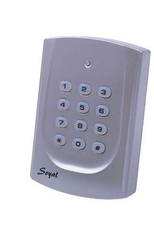 SOYAL AR-721K-A Mifare ezüst Kártyaolvasó és kódbillentyűzet hálózati központokhoz AR721KA