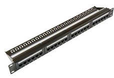 24-es patch panel aljzattal CAT.6 6246