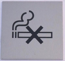 JKH Tábla alu öntapadós 60 x 60 mm NEM DOHÁNYZÓ 3427175