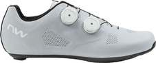 NORTHWAVE Cipő NW ROAD REVOLUTION 43 JÉGSZÜRKE/FEHÉR 80251040-116-43 NORTHWAVE Cipő NW ROAD REVOLUTION 43 JÉGSZÜRKE/FEHÉR 80251040-116-43