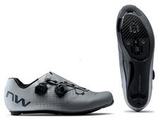 NORTHWAVE CIPŐ NW ROAD EXTREME GT 3 44 SZÜRKE/EZÜST FÉNYVISSZAVERŐS 80221011-86-44