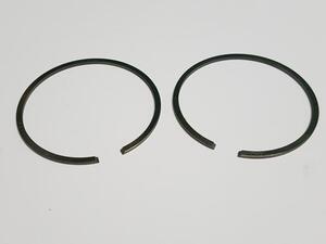 Dugattyú gyűrű Univerzális  36.6x1.5mm oldalstiftes, 2db/csomag utángyártott G15H36615/2CS